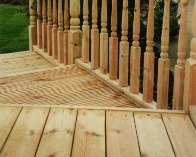 Timber decking photo of Harlow garden centre 09