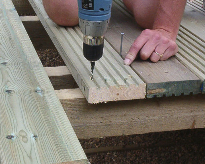 Pre Drilling Pilot Holes in Decking